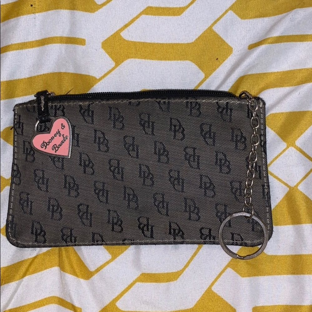 Dooney and Bourke change purse